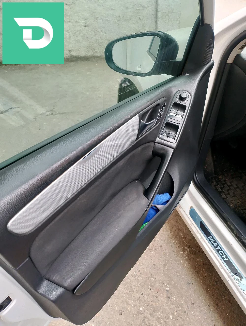 Volkswagen Golf 2012 16 ALGER 