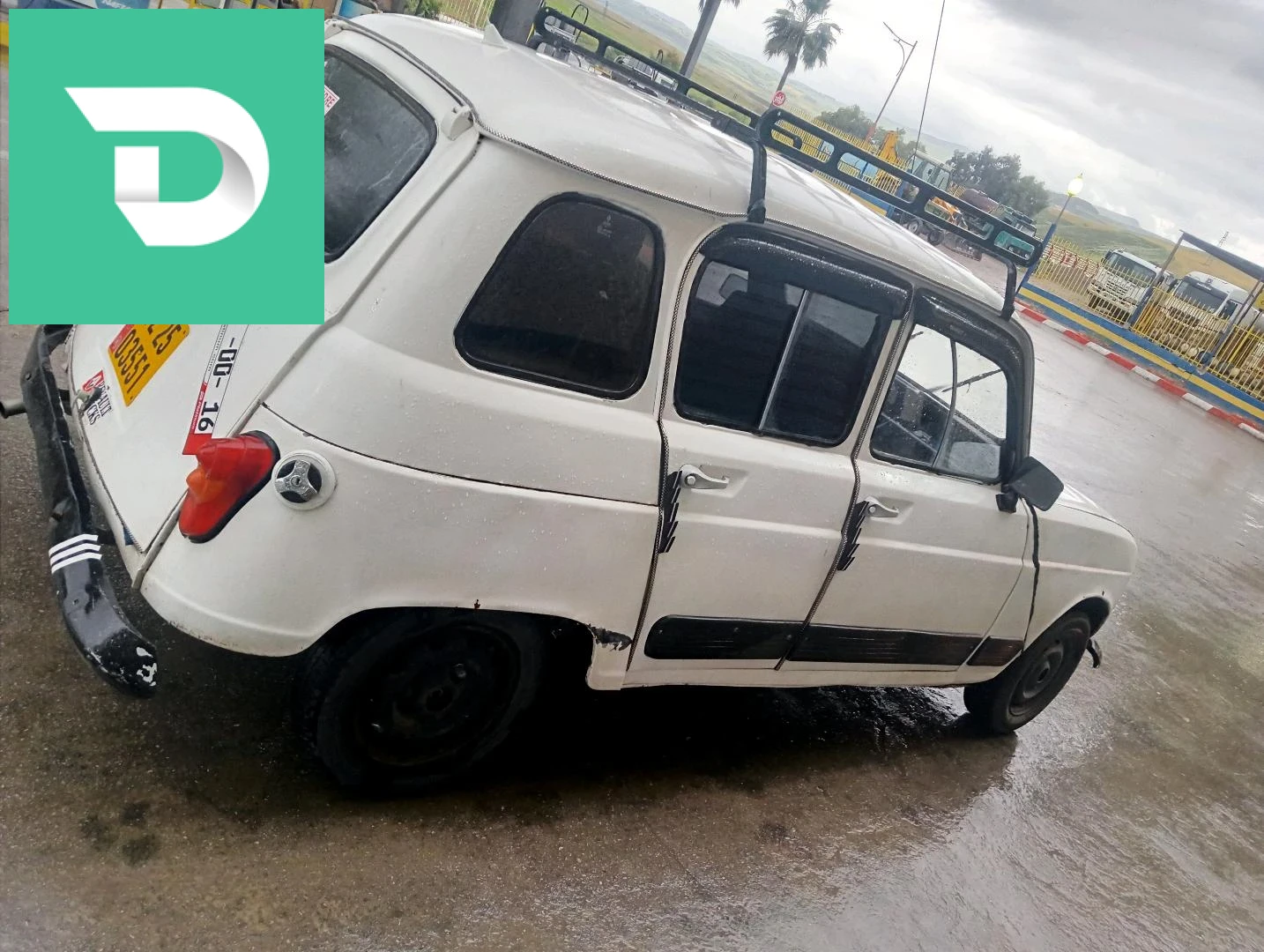 Renault R 4 1972 25 CONSTANTINE 