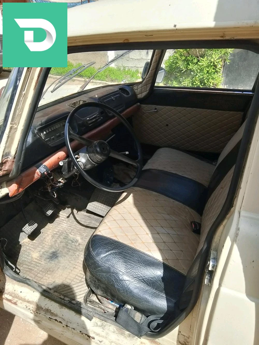Peugeot 404 18 JIJEL 