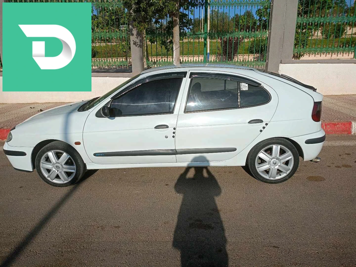 Renault Megane 2002 13 TLEMCEN 