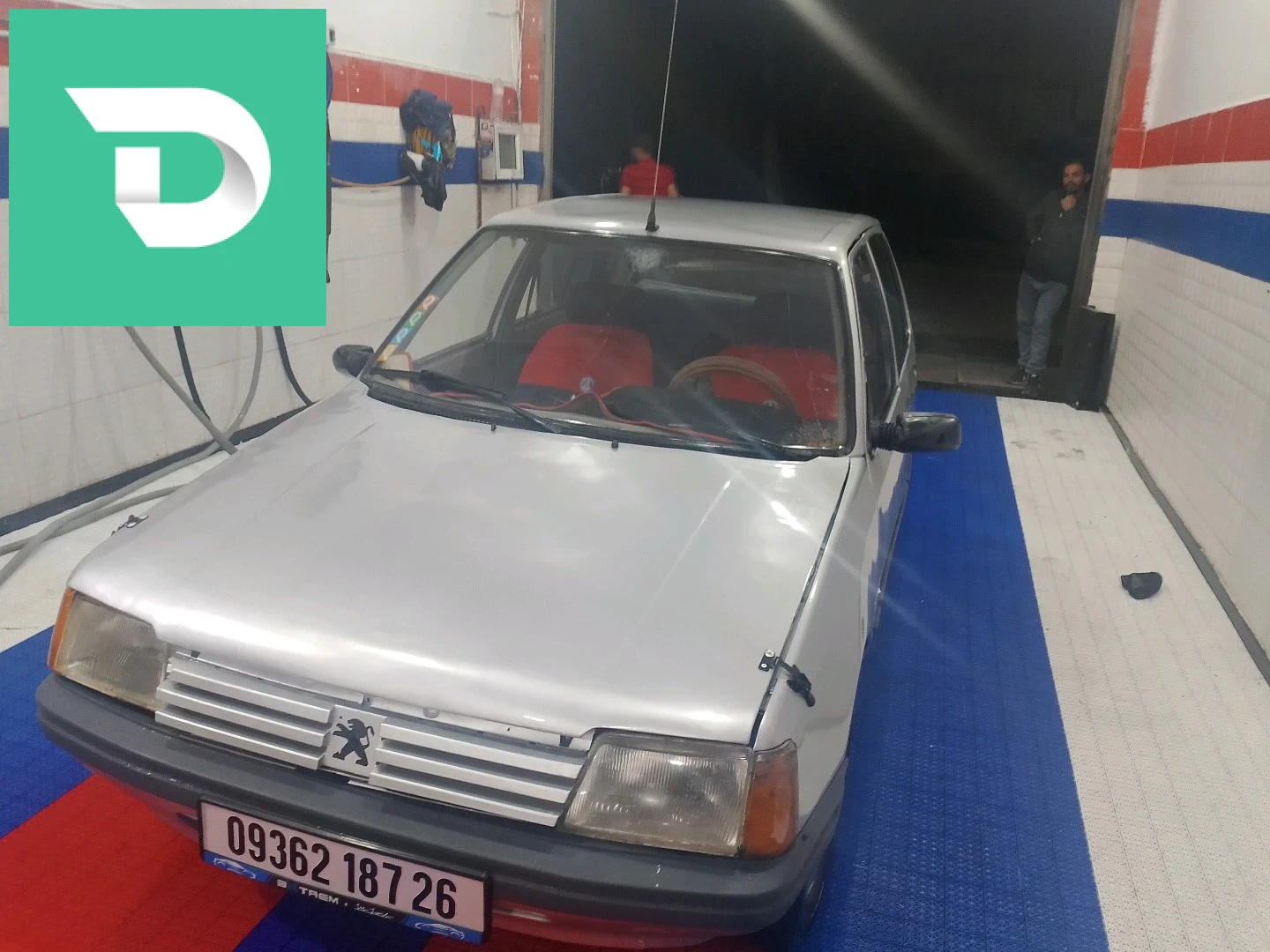 Peugeot 205 1987 26 MEDEA 