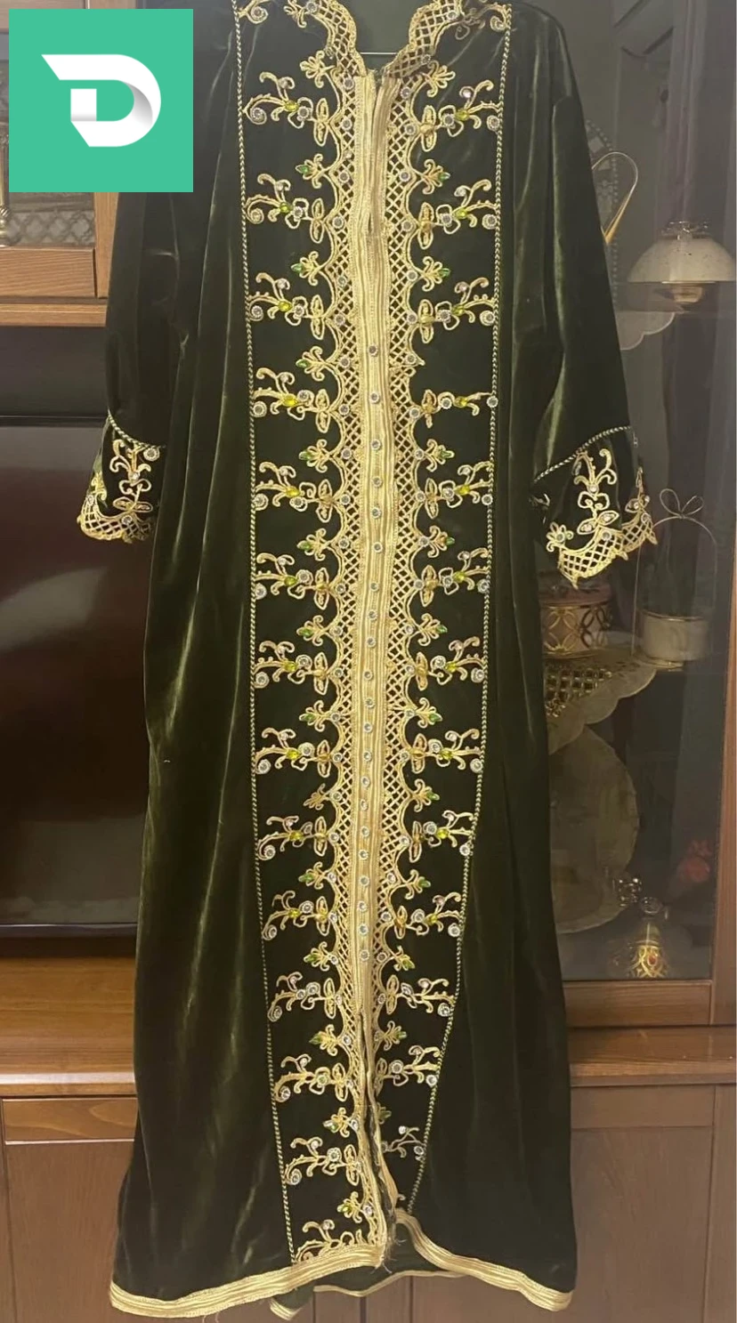 فساتين نسائية للأعراس 