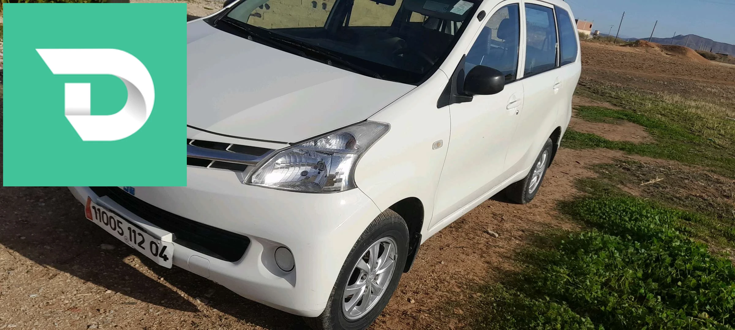 Toyota Yaris 2012 4 OUM EL BOUAGHI 