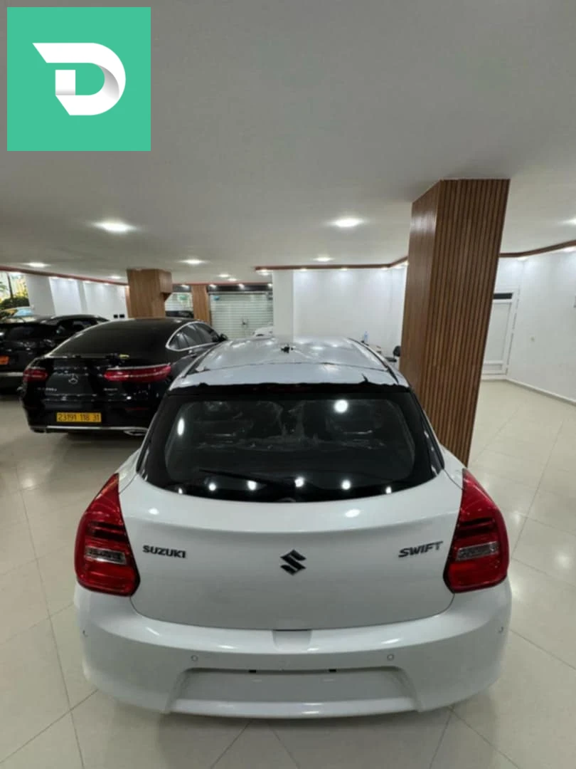Suzuki Swift 2025 42 TIPAZA 