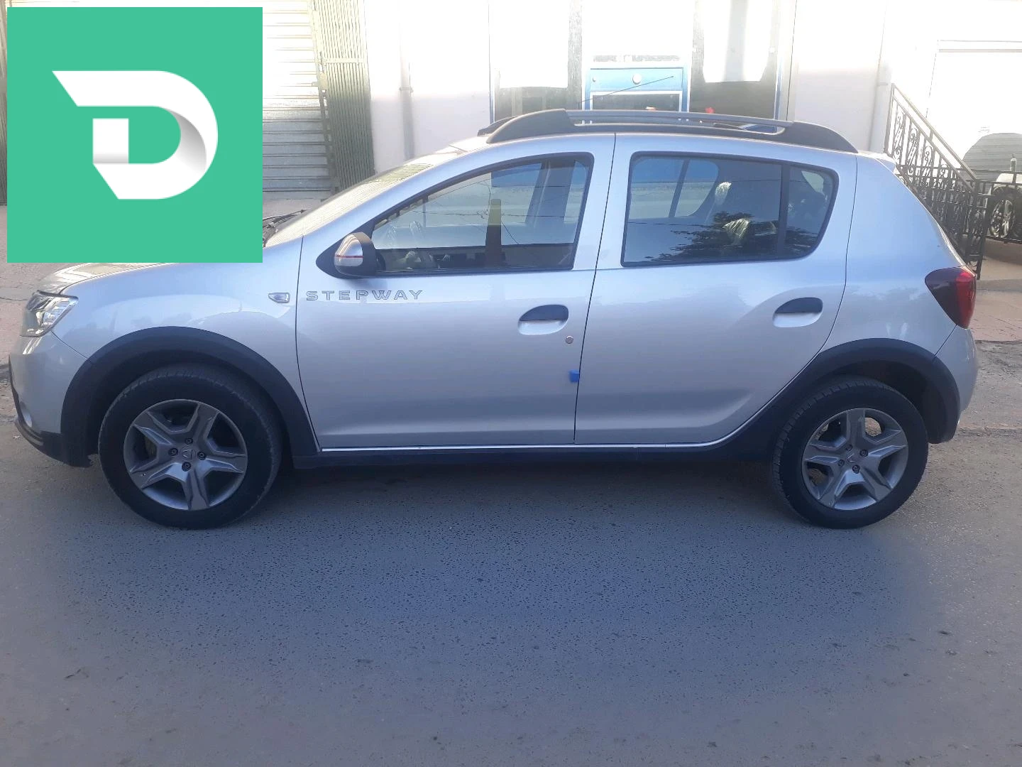 Dacia Sandero 2019 5 BATNA 