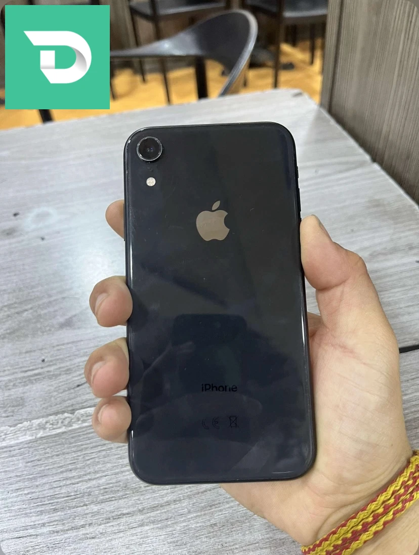 iPhone XR 