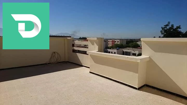 فيلا فخمة و رائعة للبيع ثنين طوابق و ثنين فاساد كل طابق فيه ثلاث غرف جاية في بوفاريك حي بن عيشة لانتعامل مع الوسائط و شكرا 