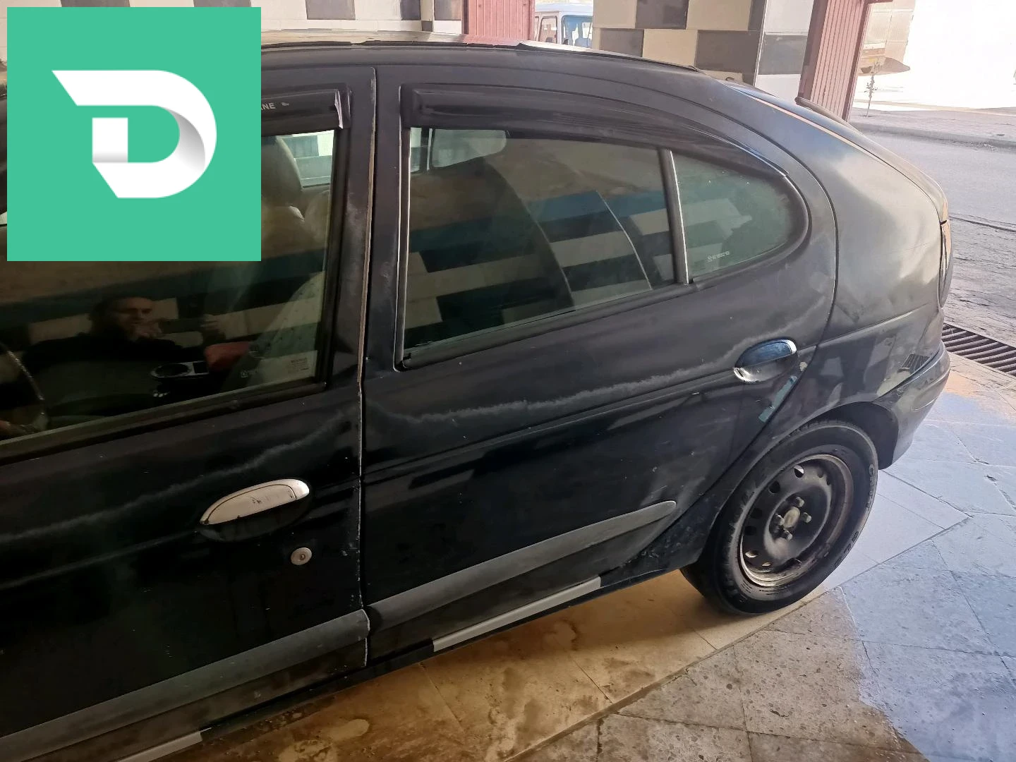 Renault Megane 28 M'SILA 