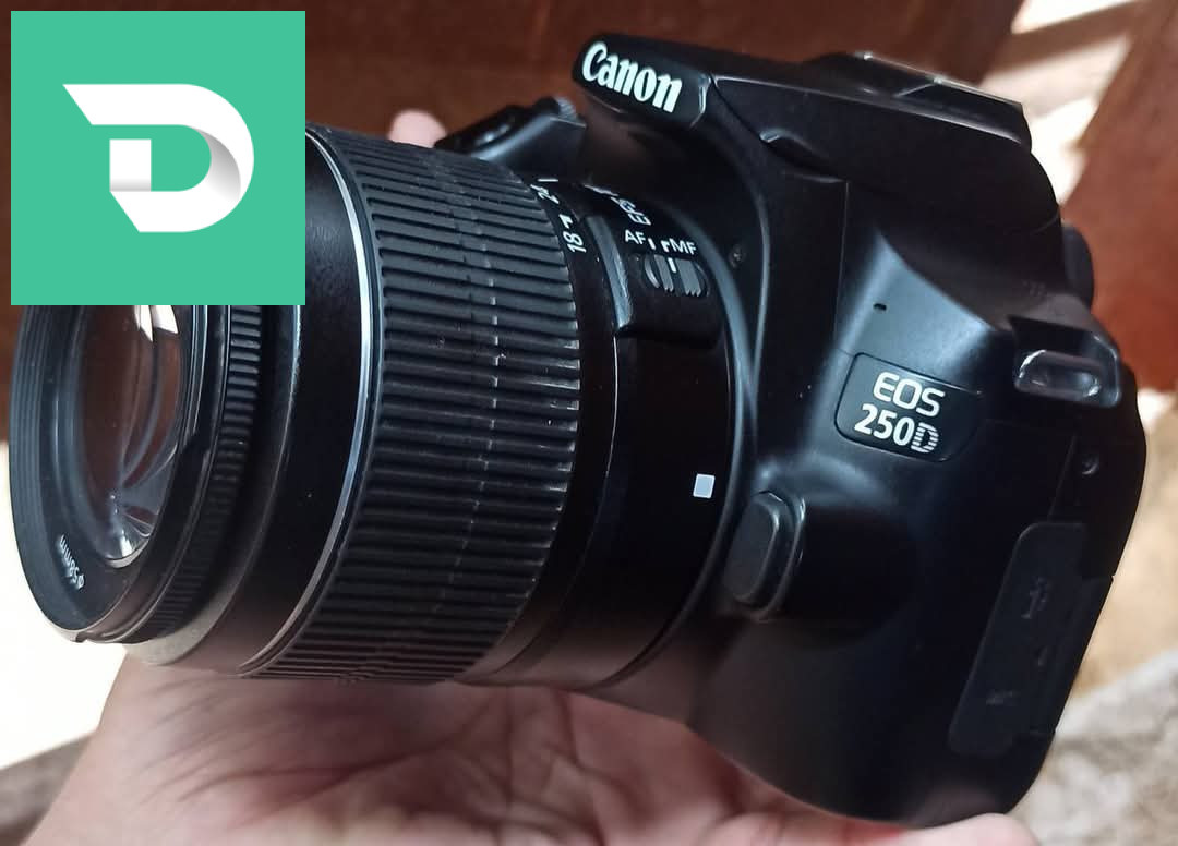 Canon 250D+18-55 3.7k click 
