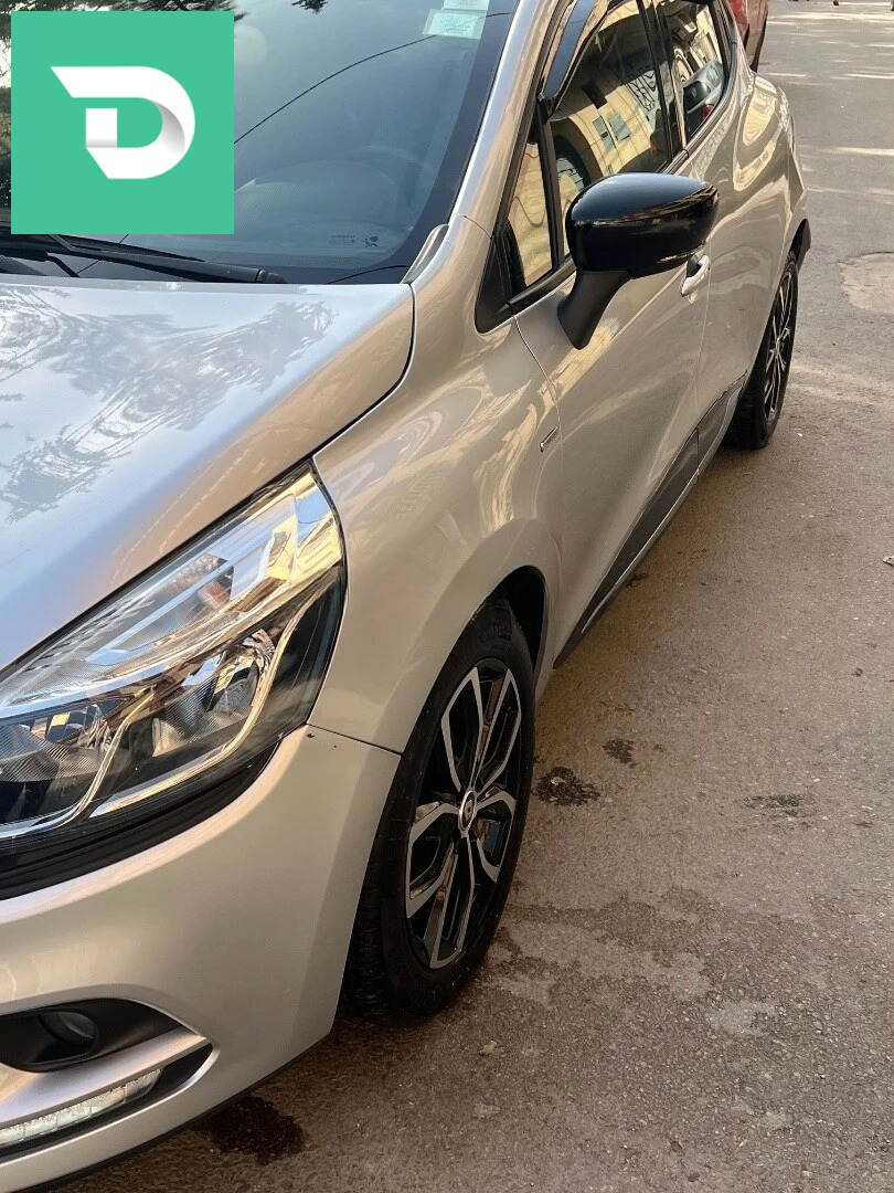 Peugeot 208 2015 Allure Facelift 