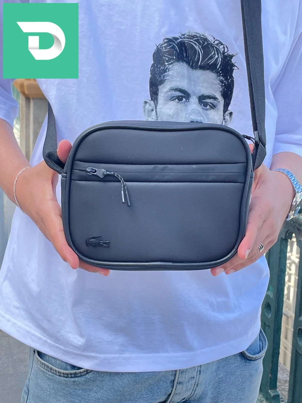 sacoche lacoste 