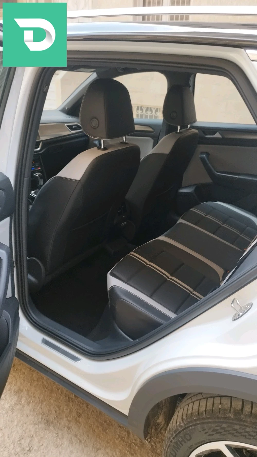 Volkswagen T_ROC 2025 5 BATNA 