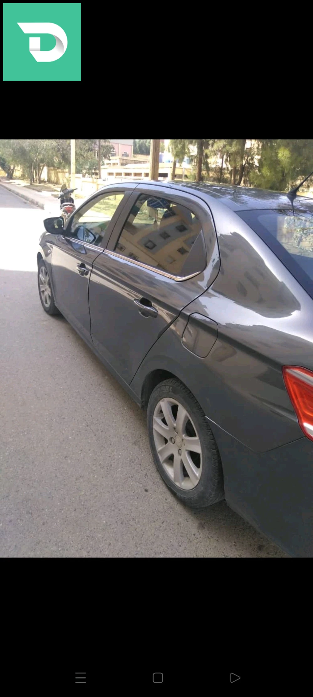 Peugeot 301 2013 16 ALGER 