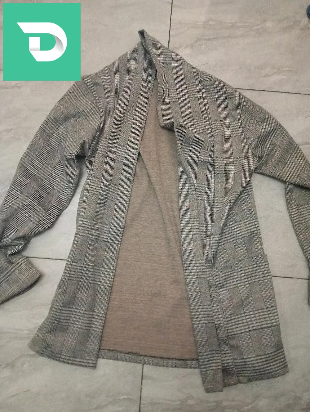ملابس نسائية 