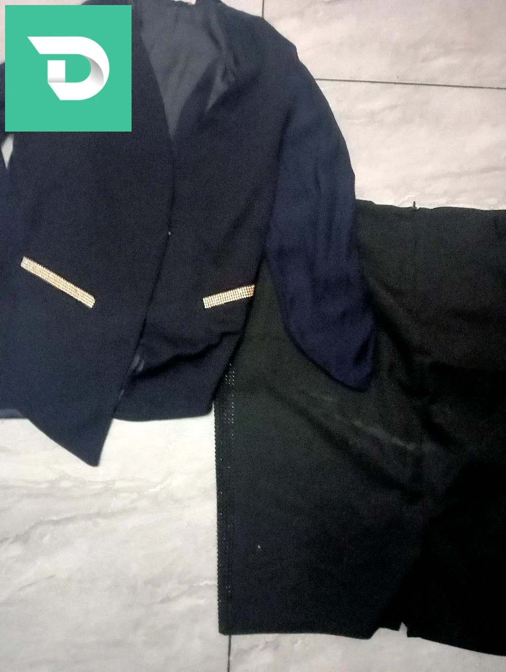 ملابس نسائية 