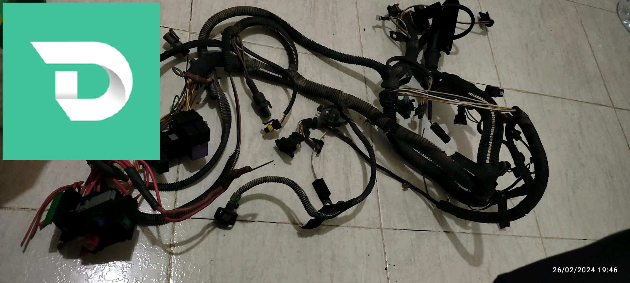 faisceau moteur 1.2 8v chipie 2002 la toute casse Espagne 