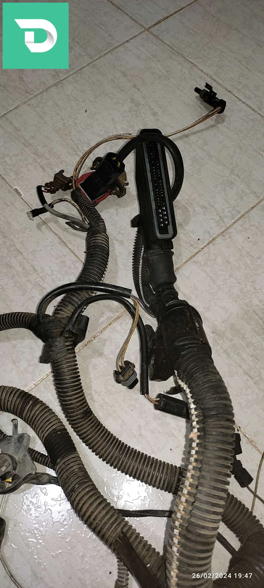faisceau moteur 1.2 8v chipie 2002 la toute casse Espagne 