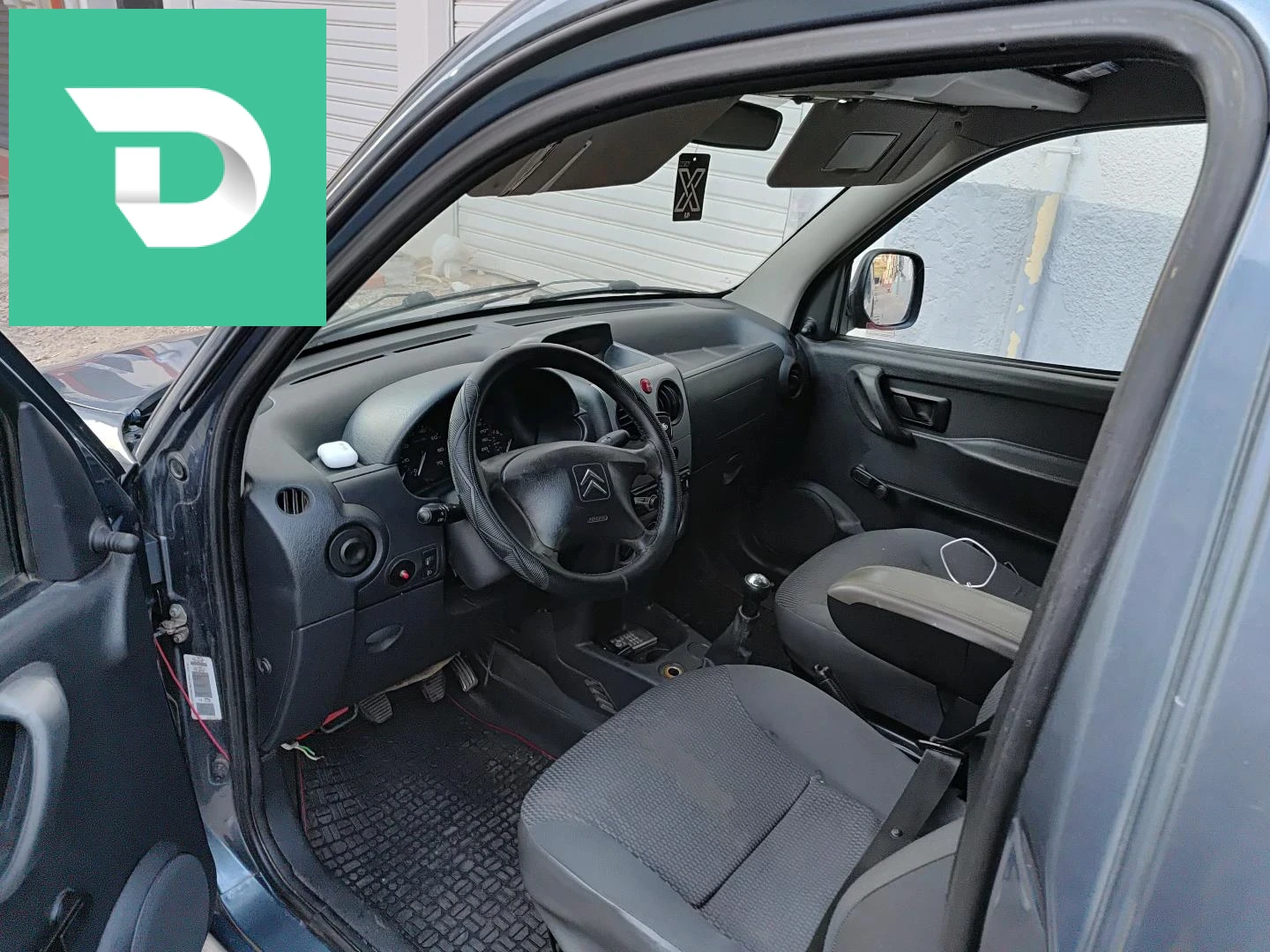 Citroen Berlingo 2015 42 TIPAZA 