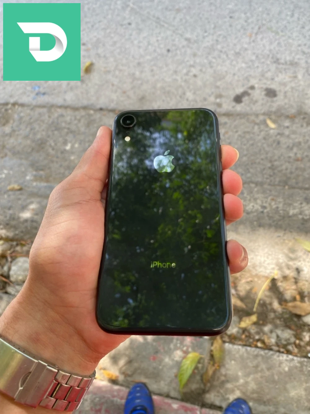 Samsung galaxy m14 4/64 très bon état 