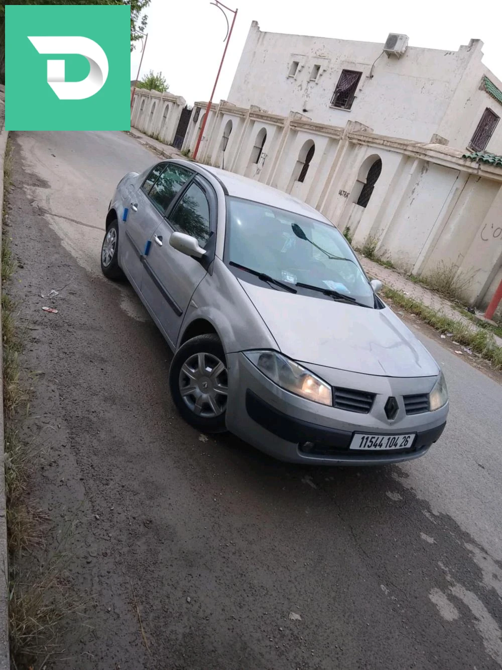 Renault Megane 2004 26 MEDEA 