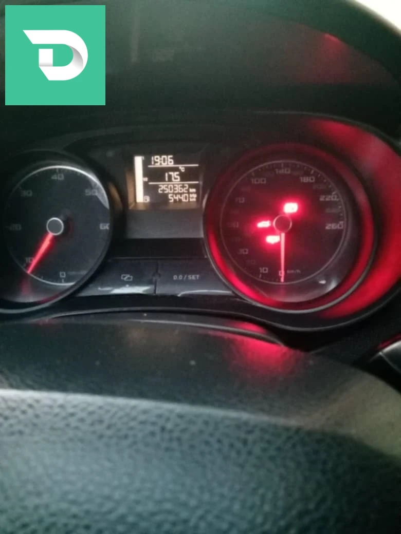 Seat Ibiza 2015 7 BISKRA 
