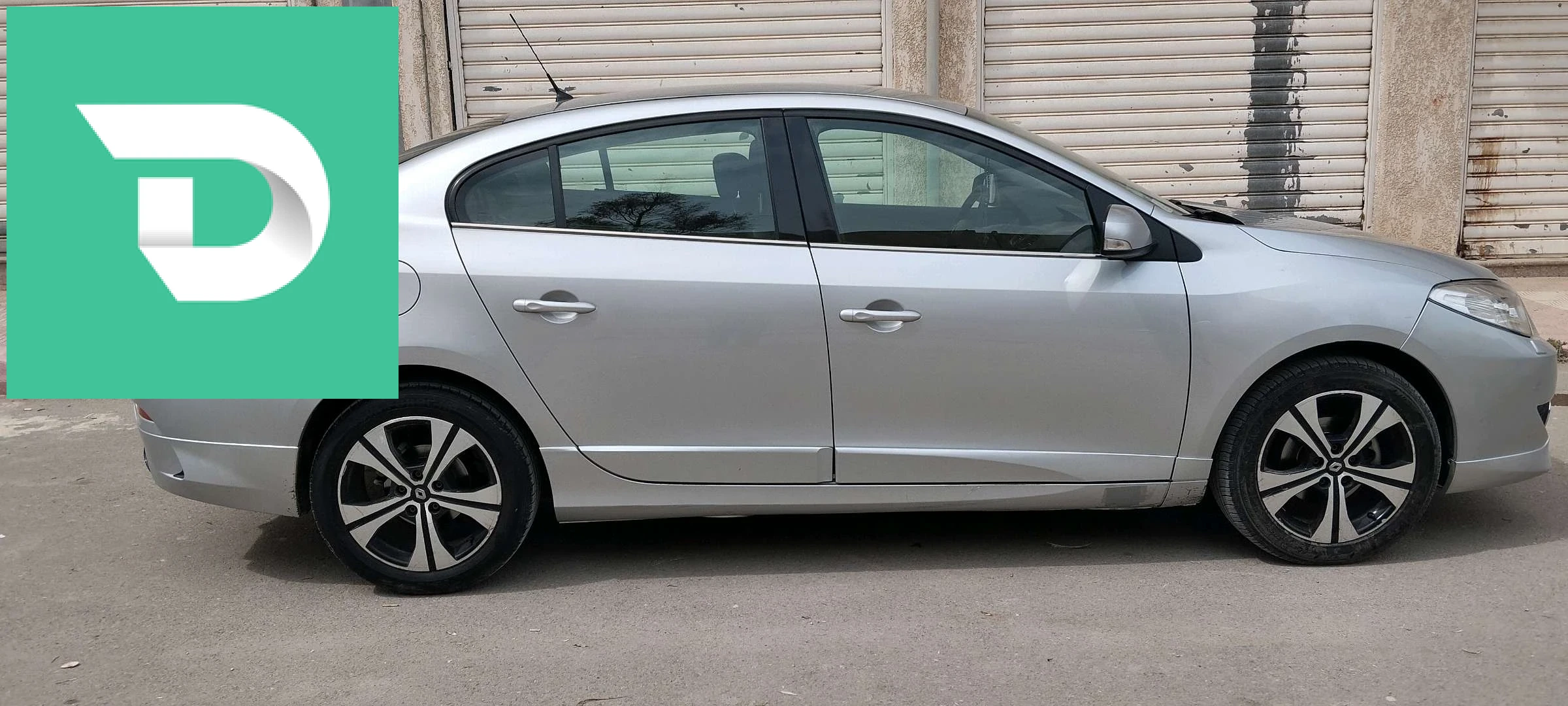 Renault Fluence 2012 43 MILA 