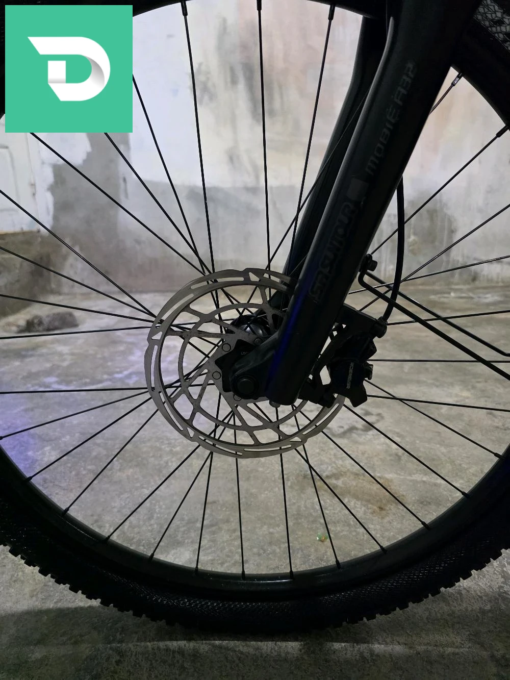 دراجة كهرابائية من نوع CANNONDALE 