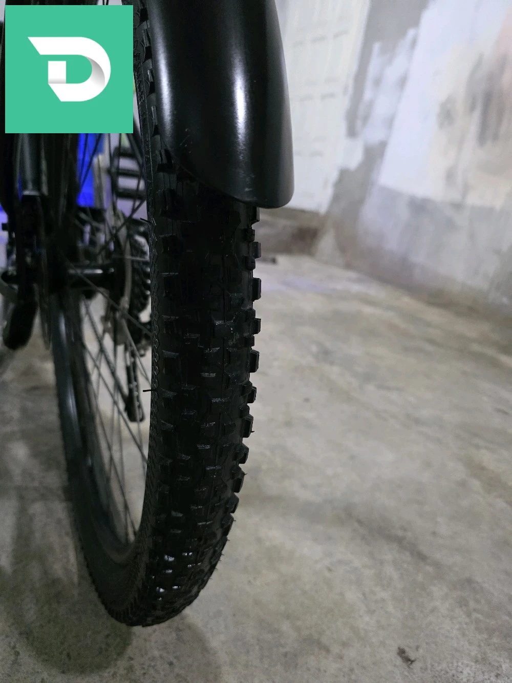 دراجة كهرابائية من نوع CANNONDALE 