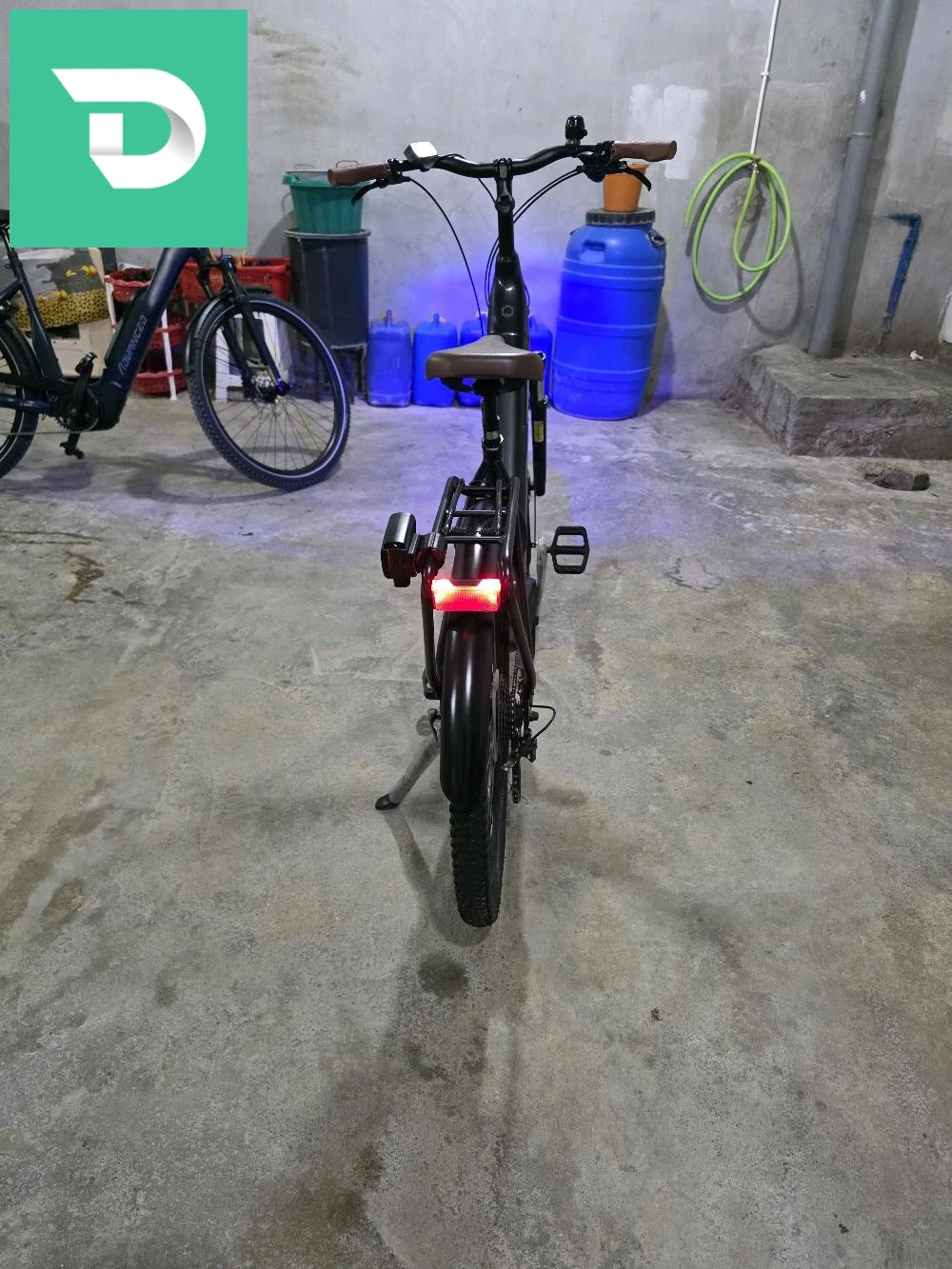 دراجة كهرابائية من نوع CANNONDALE 