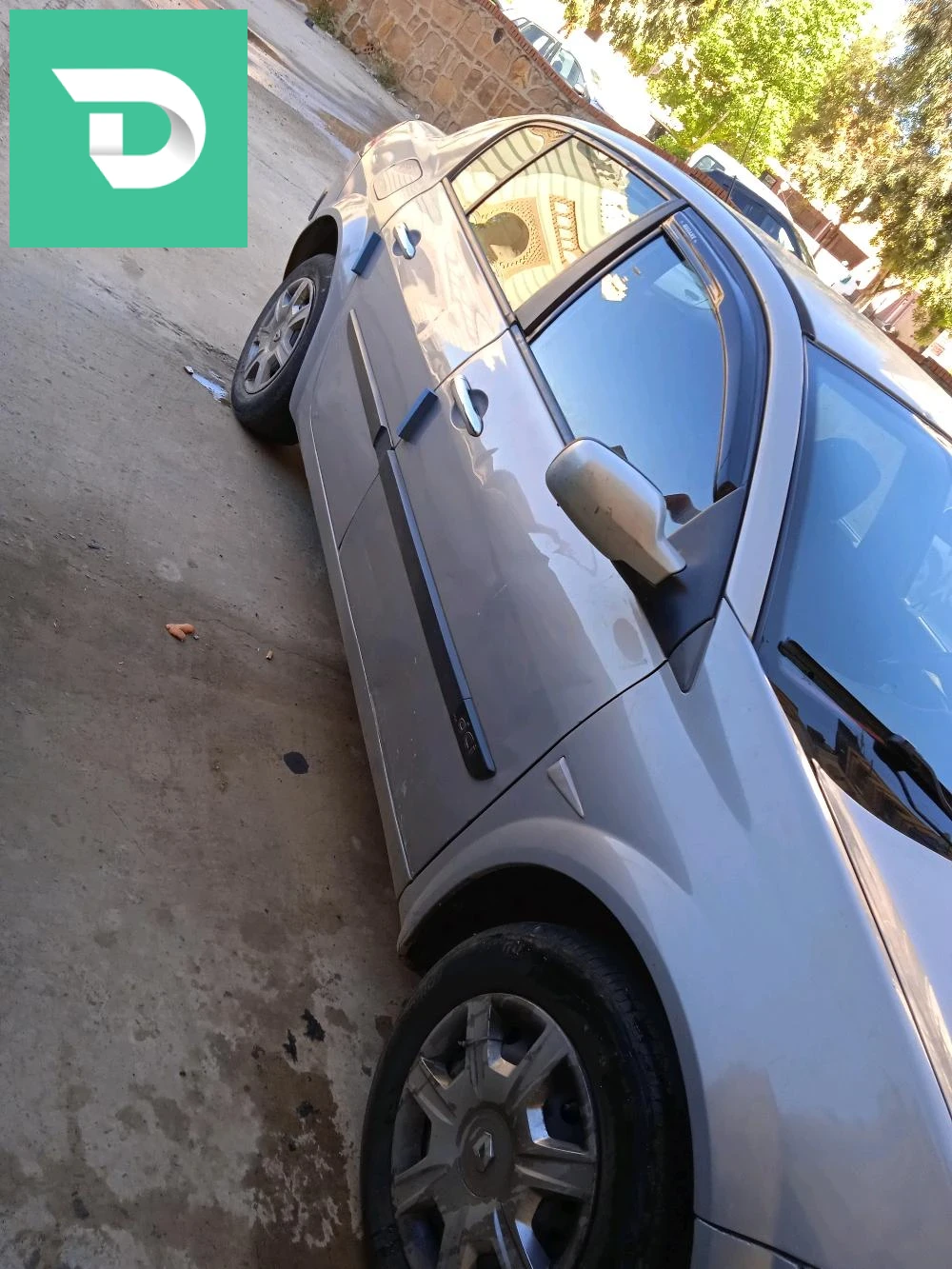Renault Megane 2004 26 MEDEA 