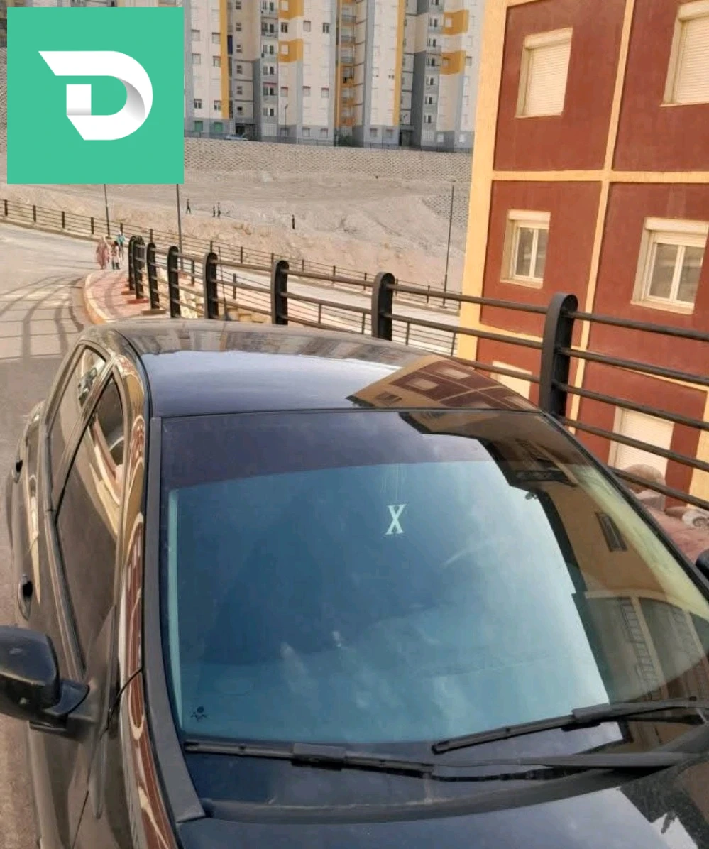 Renault Clio 3 2012 48 RELIZANE 