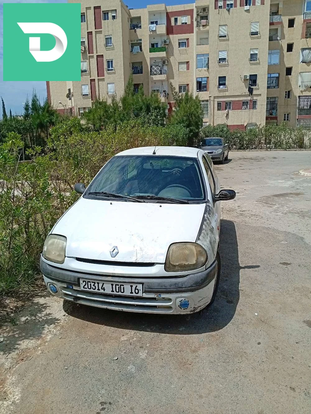 Renault Clio 1 2000 16 ALGER 