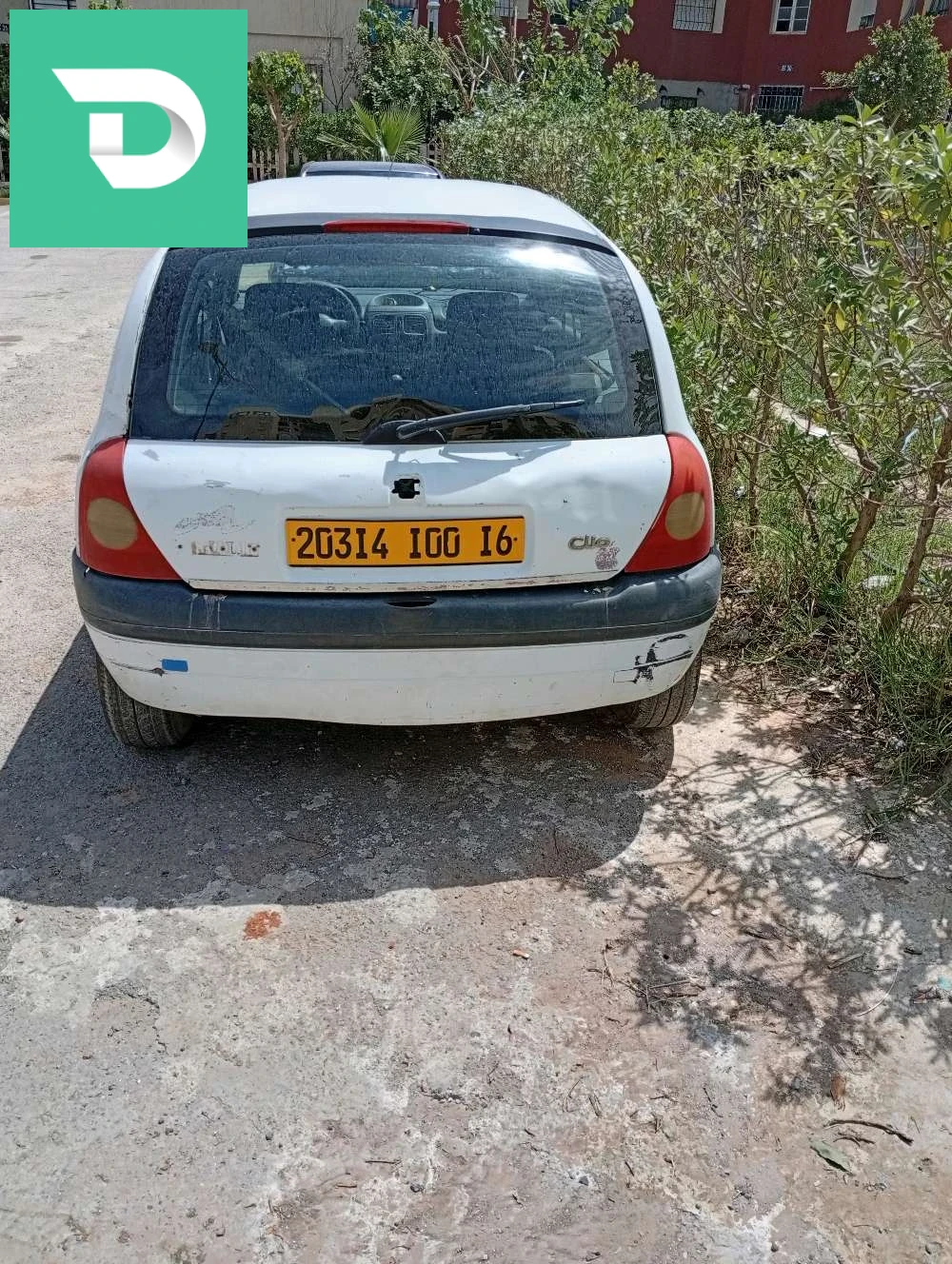 Renault Clio 1 2000 16 ALGER 