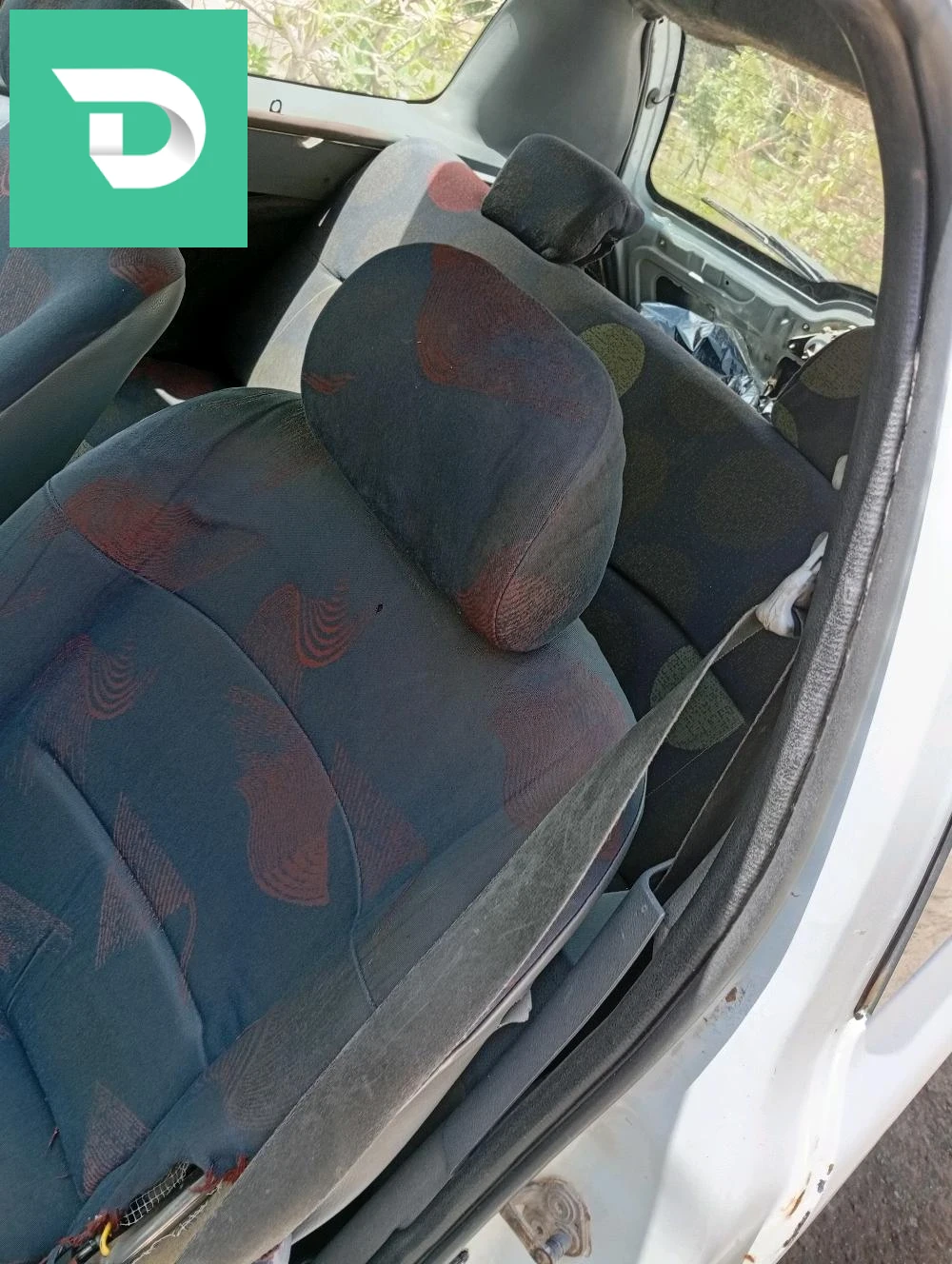 Renault Clio 1 2000 16 ALGER 