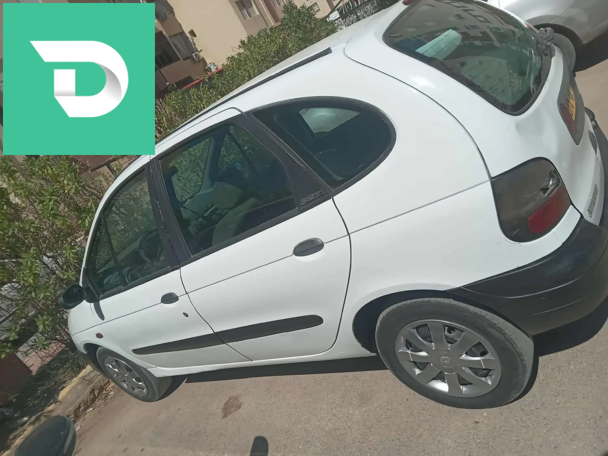 Renault Scenic 1998 16 ALGER 