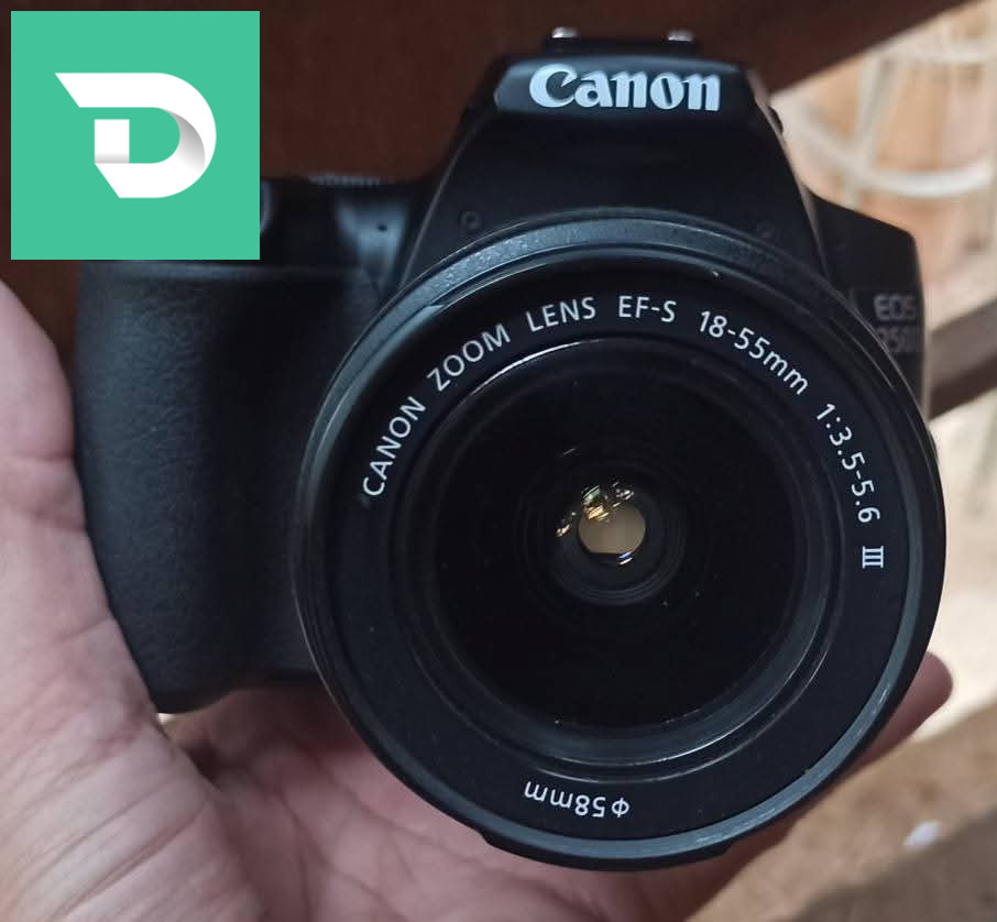 Canon 250D+18-55 3.7k click 