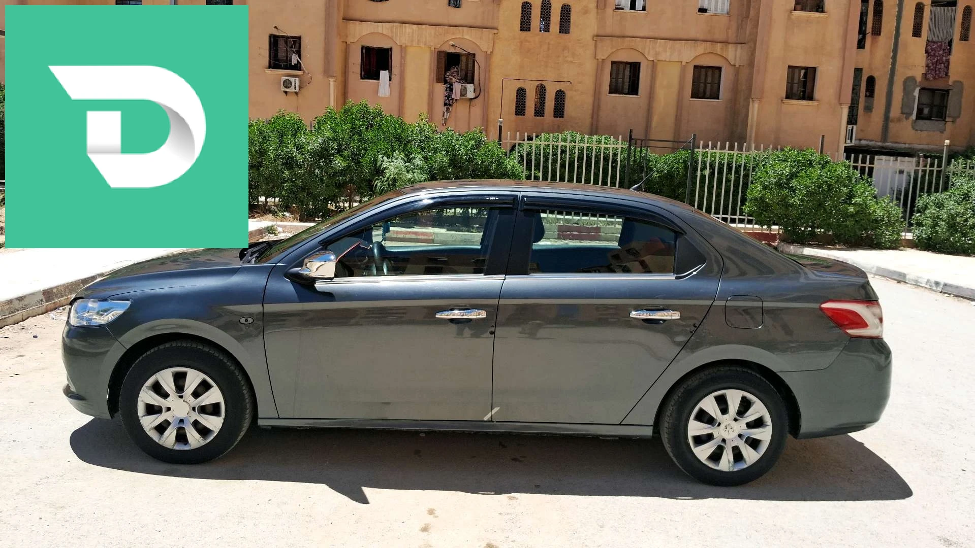 Peugeot 301 2014 26 MEDEA 