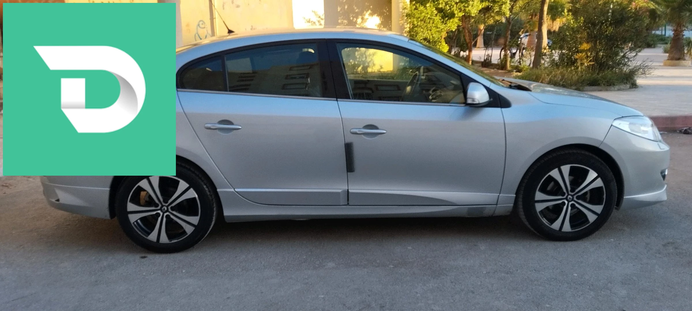 Renault Fluence 2012 43 MILA 