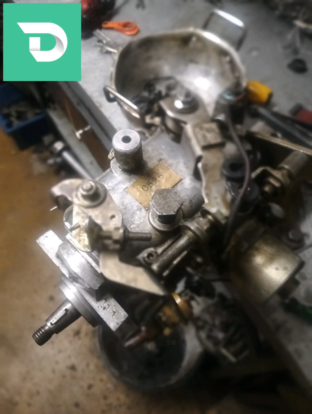 A vendre Une pompe injection 