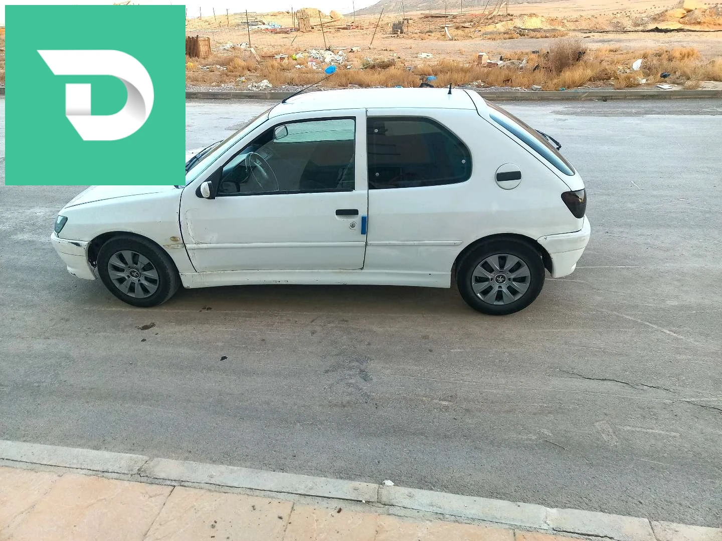 Peugeot 306 2001 5 BATNA 