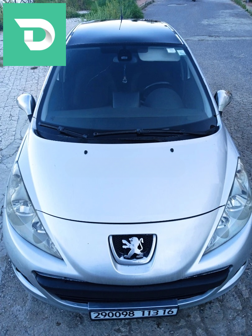 Peugeot 208 2024 16 ALGER 