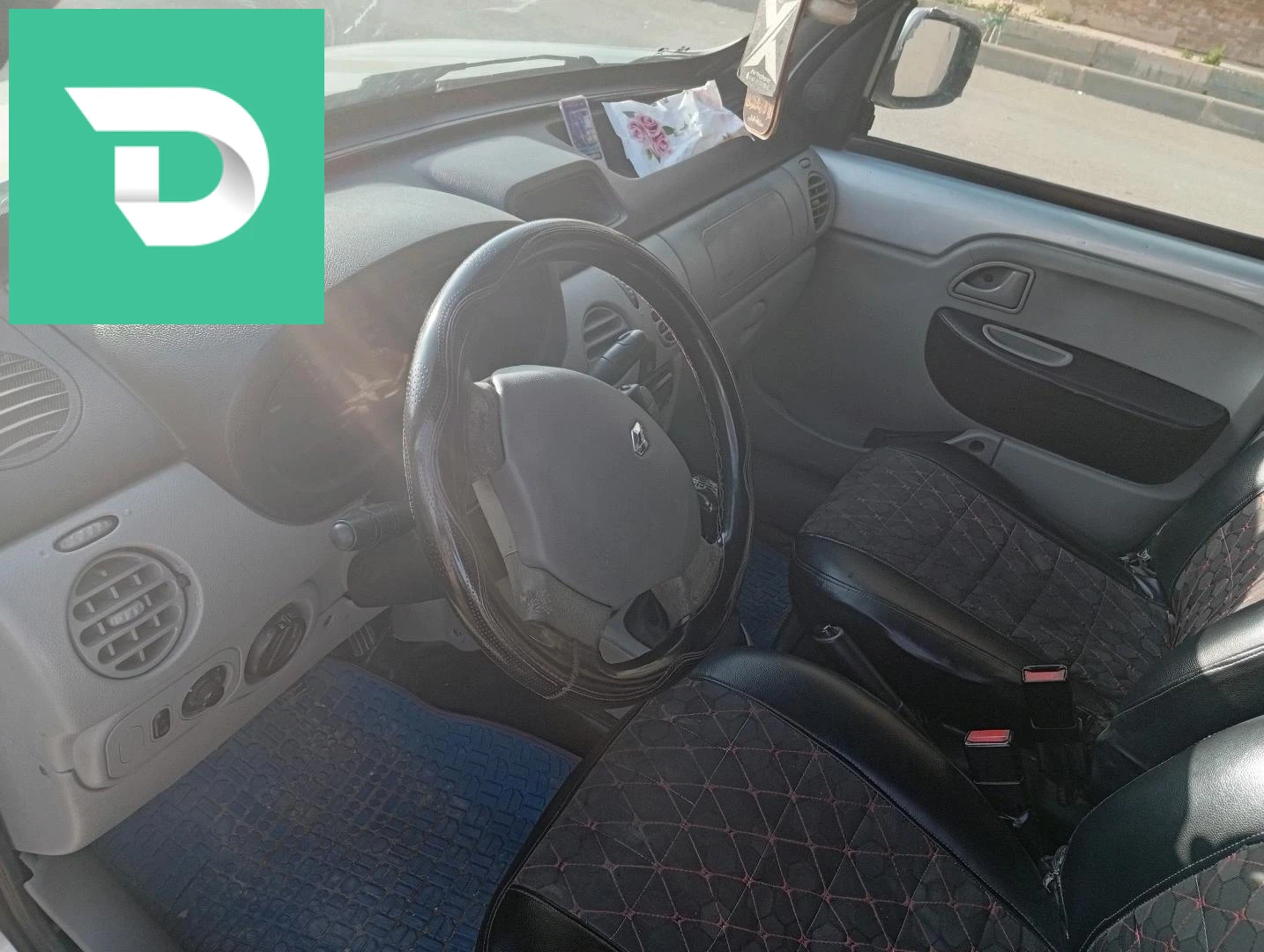 Renault Kangoo 34 BORDJ BOU ARRERIDJ 