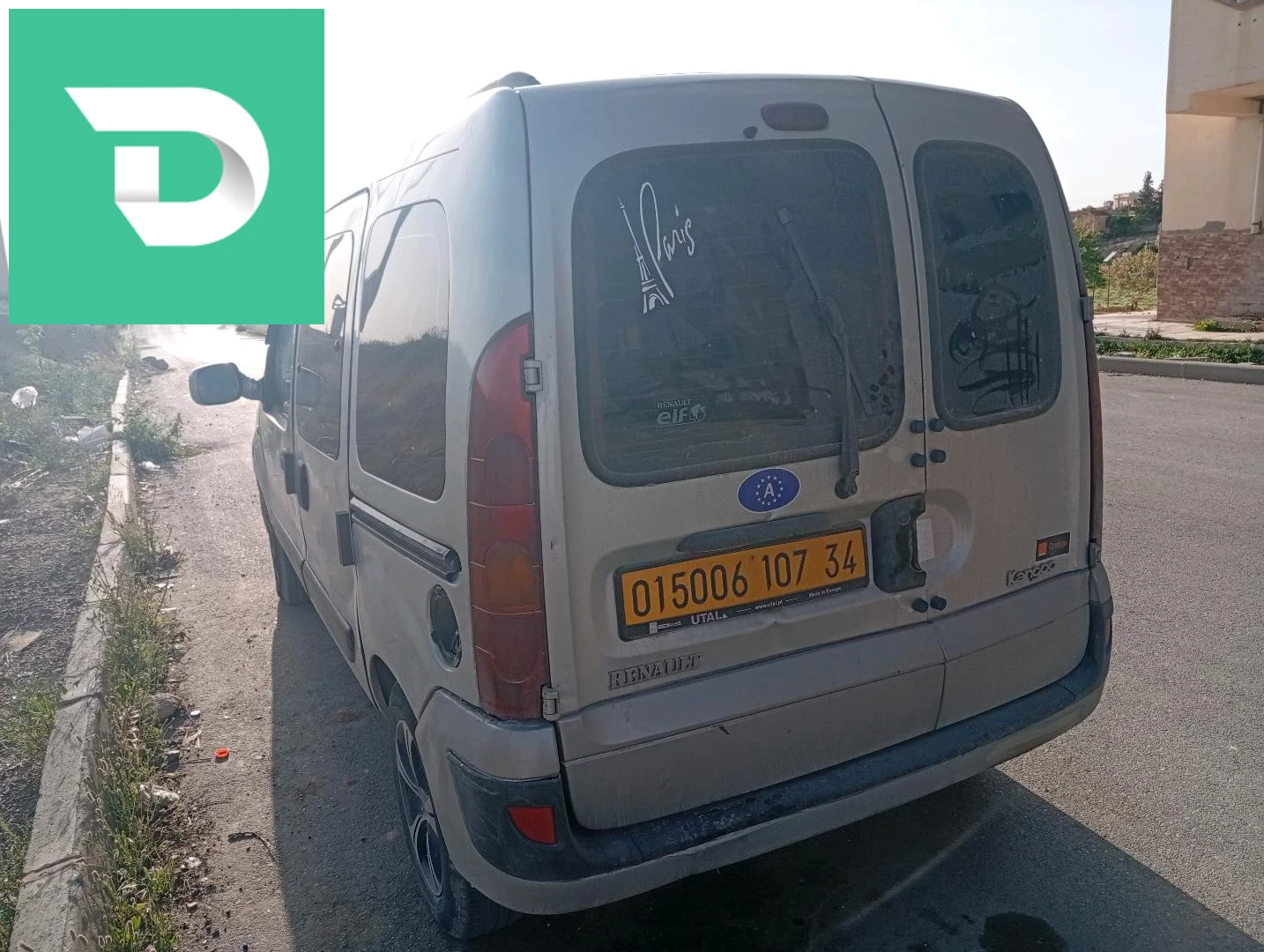 Renault Kangoo 34 BORDJ BOU ARRERIDJ 