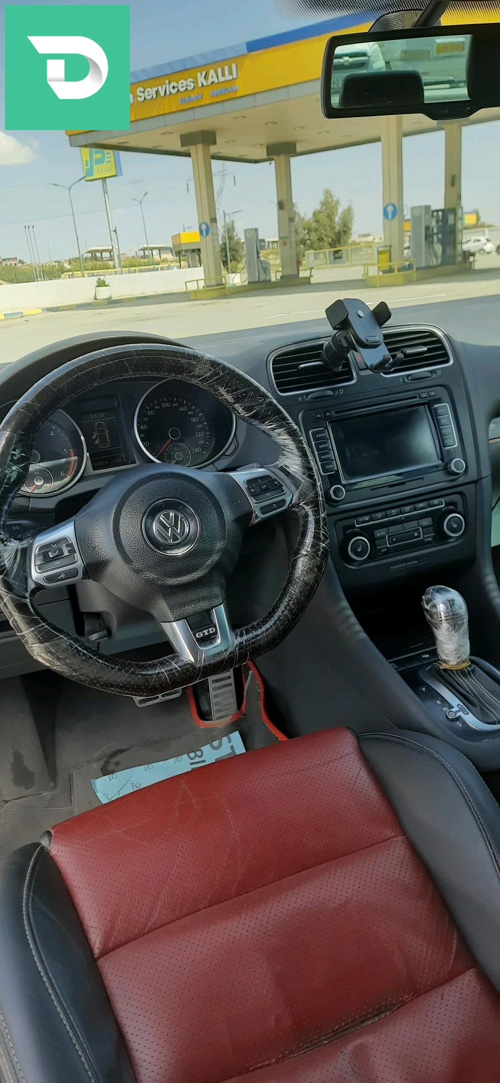 Volkswagen Golf 2013 4 OUM EL BOUAGHI 
