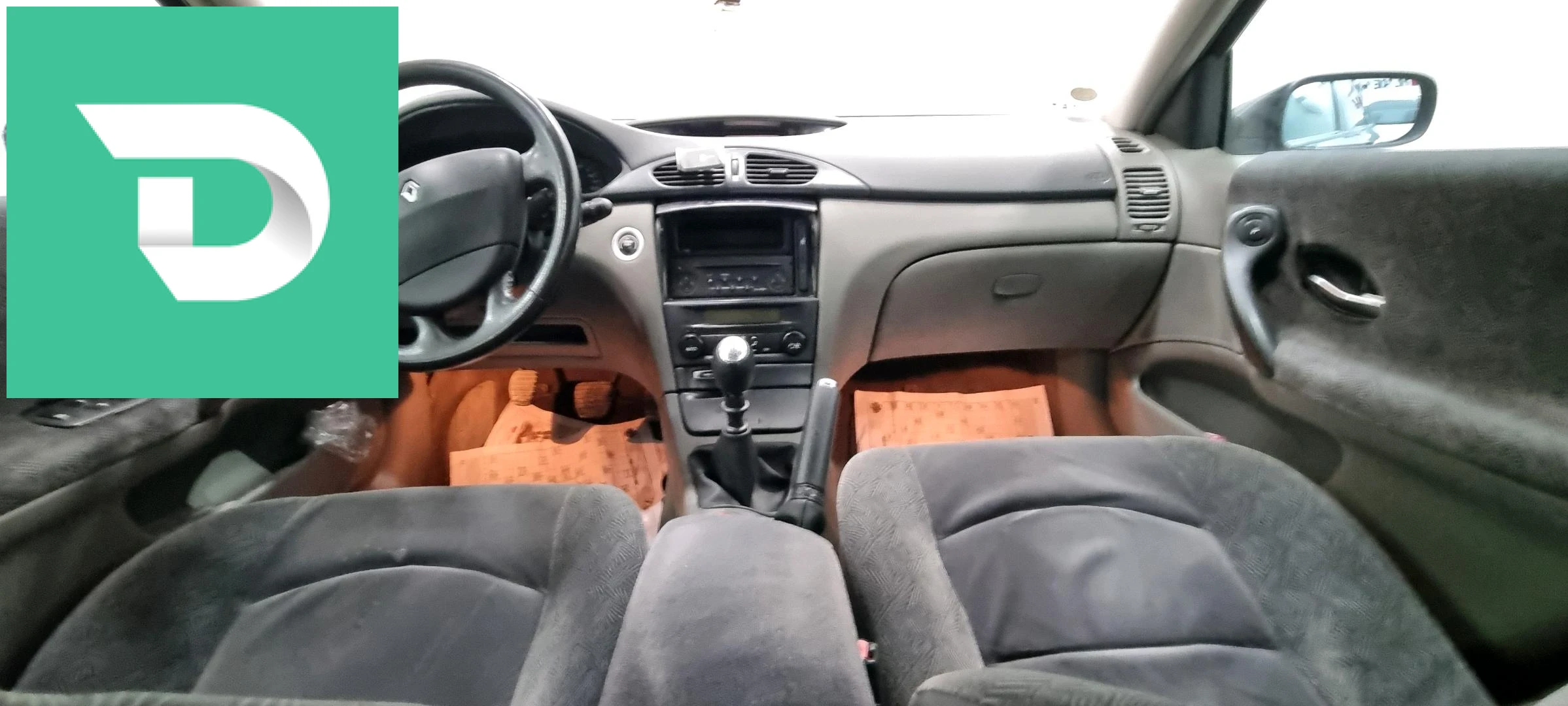 Renault Laguna 2002 7 BISKRA 