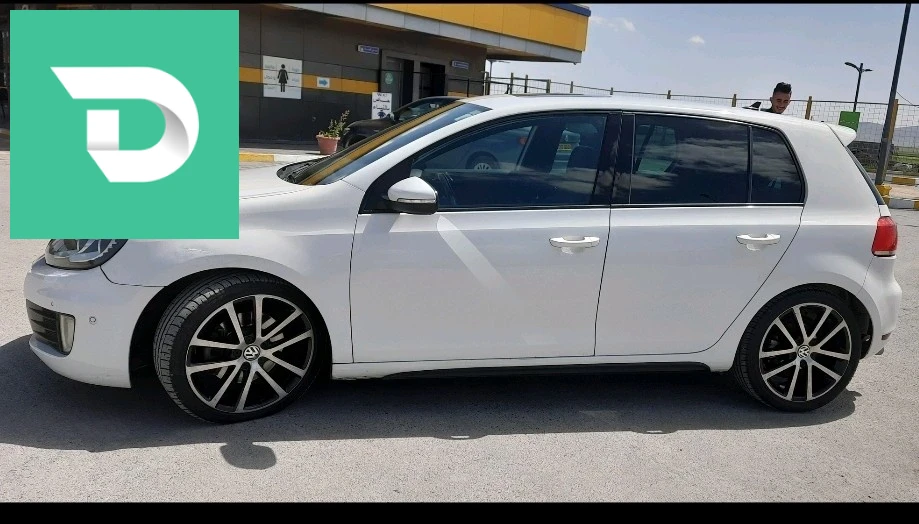 Volkswagen Golf 2013 4 OUM EL BOUAGHI 