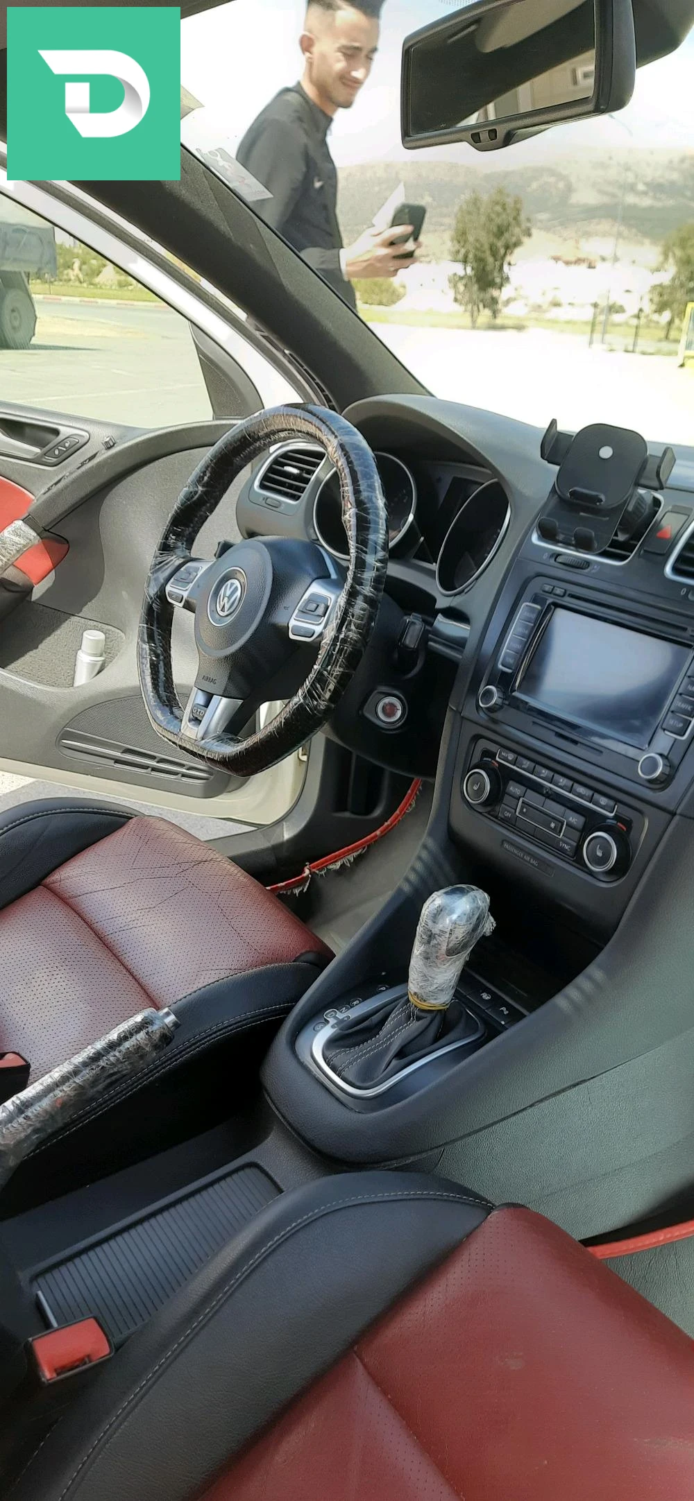 Volkswagen Golf 2013 4 OUM EL BOUAGHI 