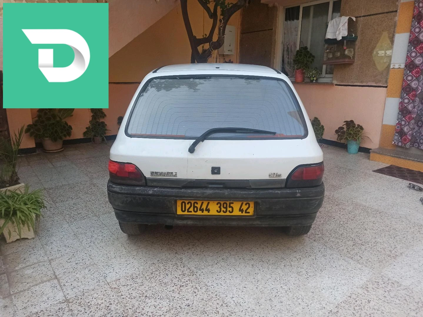 Renault Clio 1 1995 42 TIPAZA 