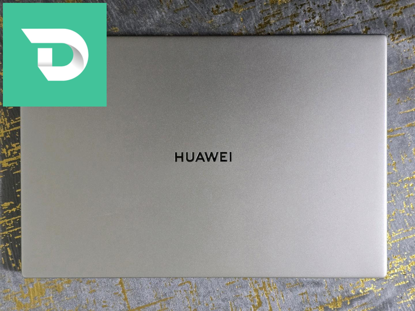 Huawei Mate Book D14 