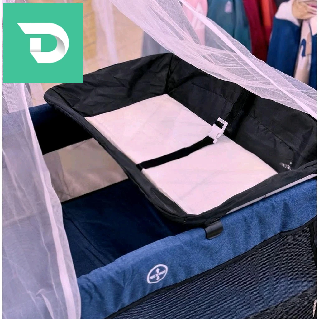 سرير رضيع 